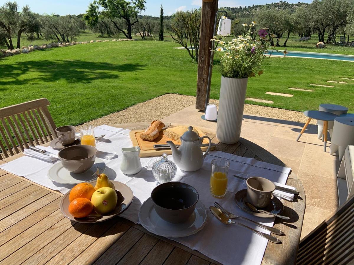 La Bergerie De Cigalon Bed and Breakfast Mouries Esterno foto
