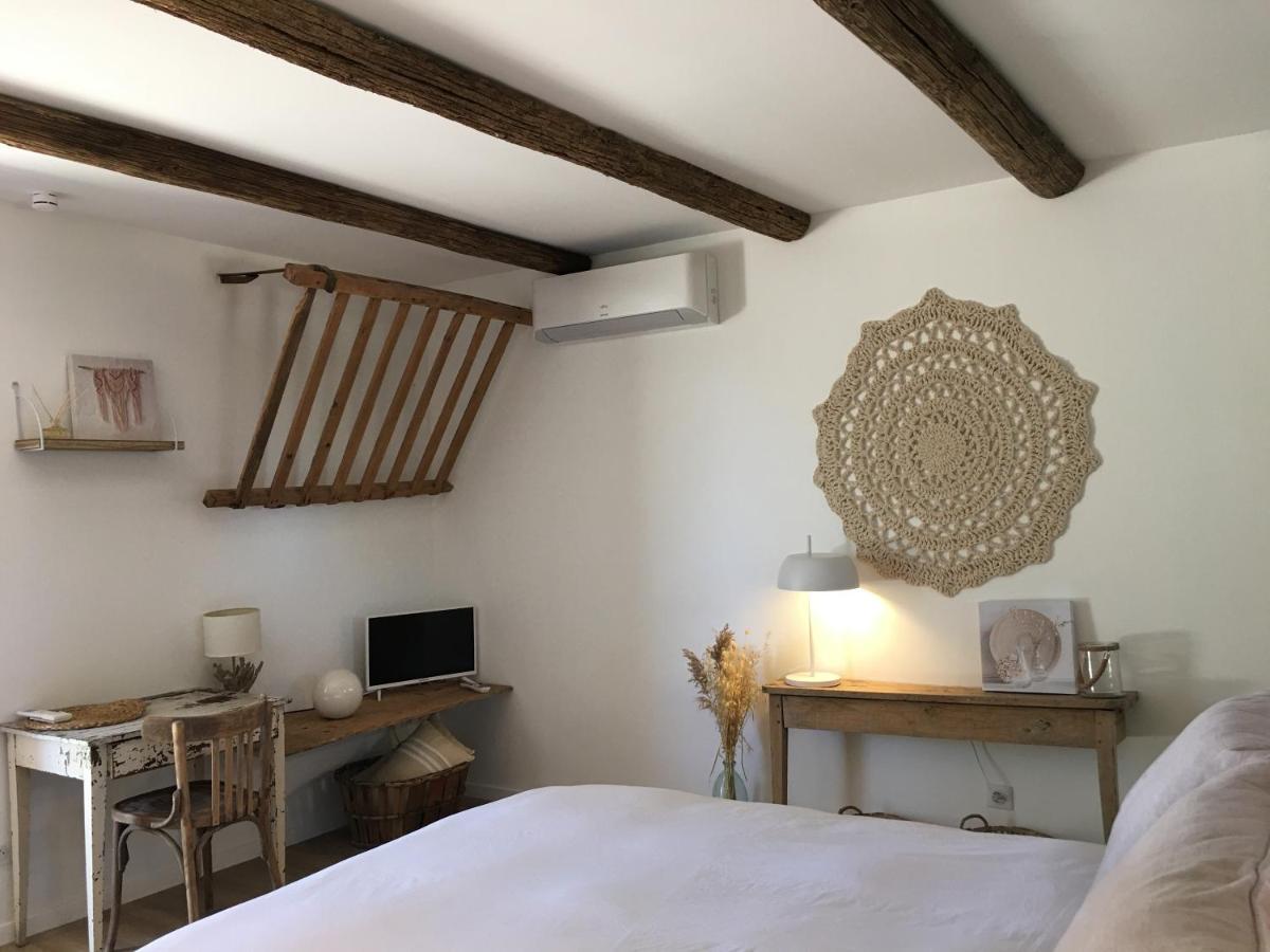 La Bergerie De Cigalon Bed and Breakfast Mouries Esterno foto
