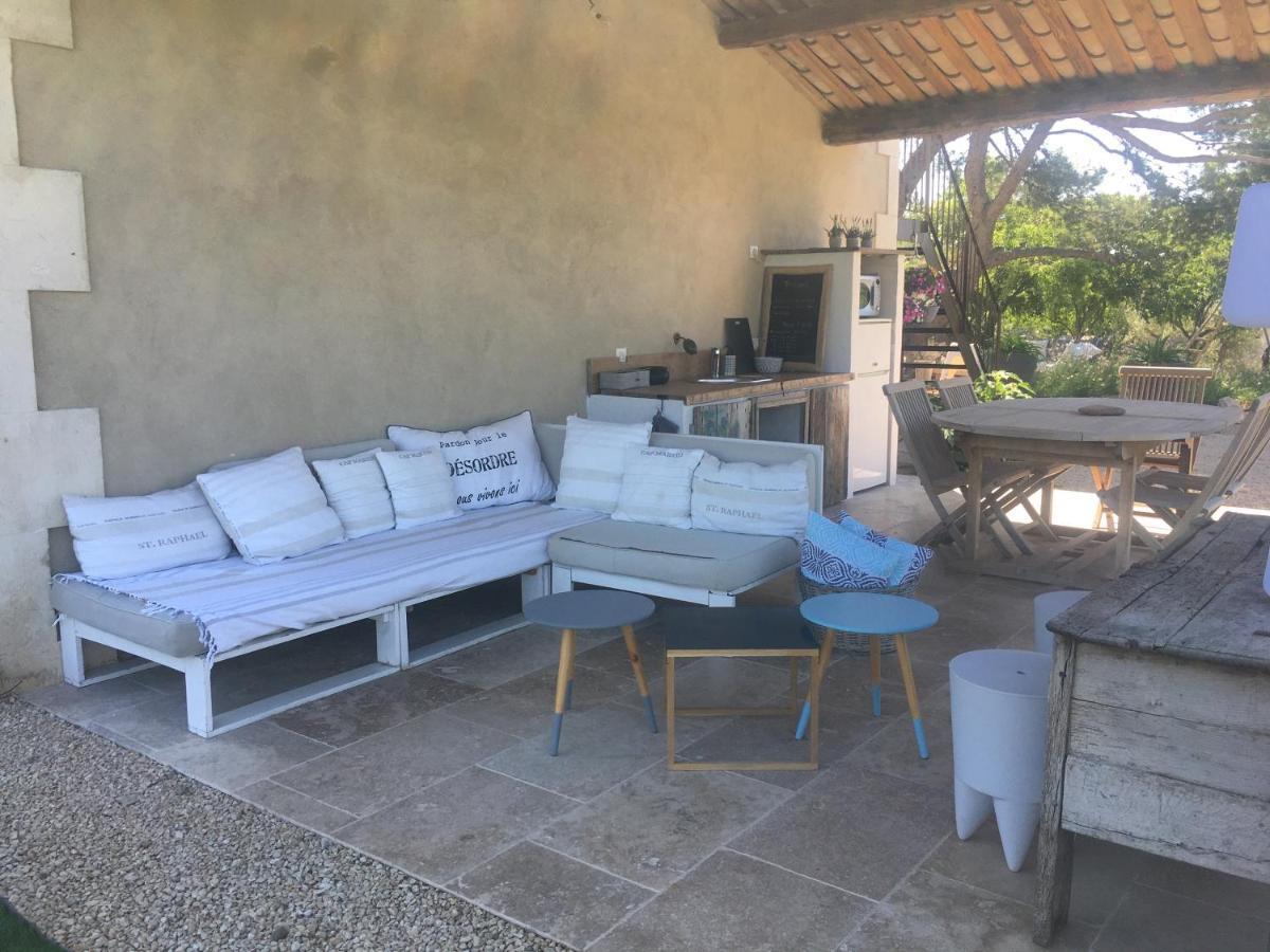 La Bergerie De Cigalon Bed and Breakfast Mouries Esterno foto